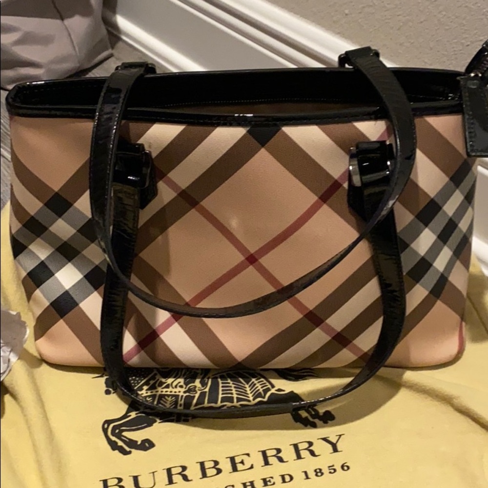 Burberry tote bag